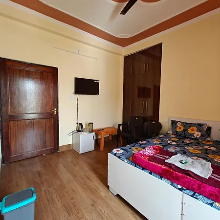Host Labs Homestay - Premium View Bhimtal Room photo