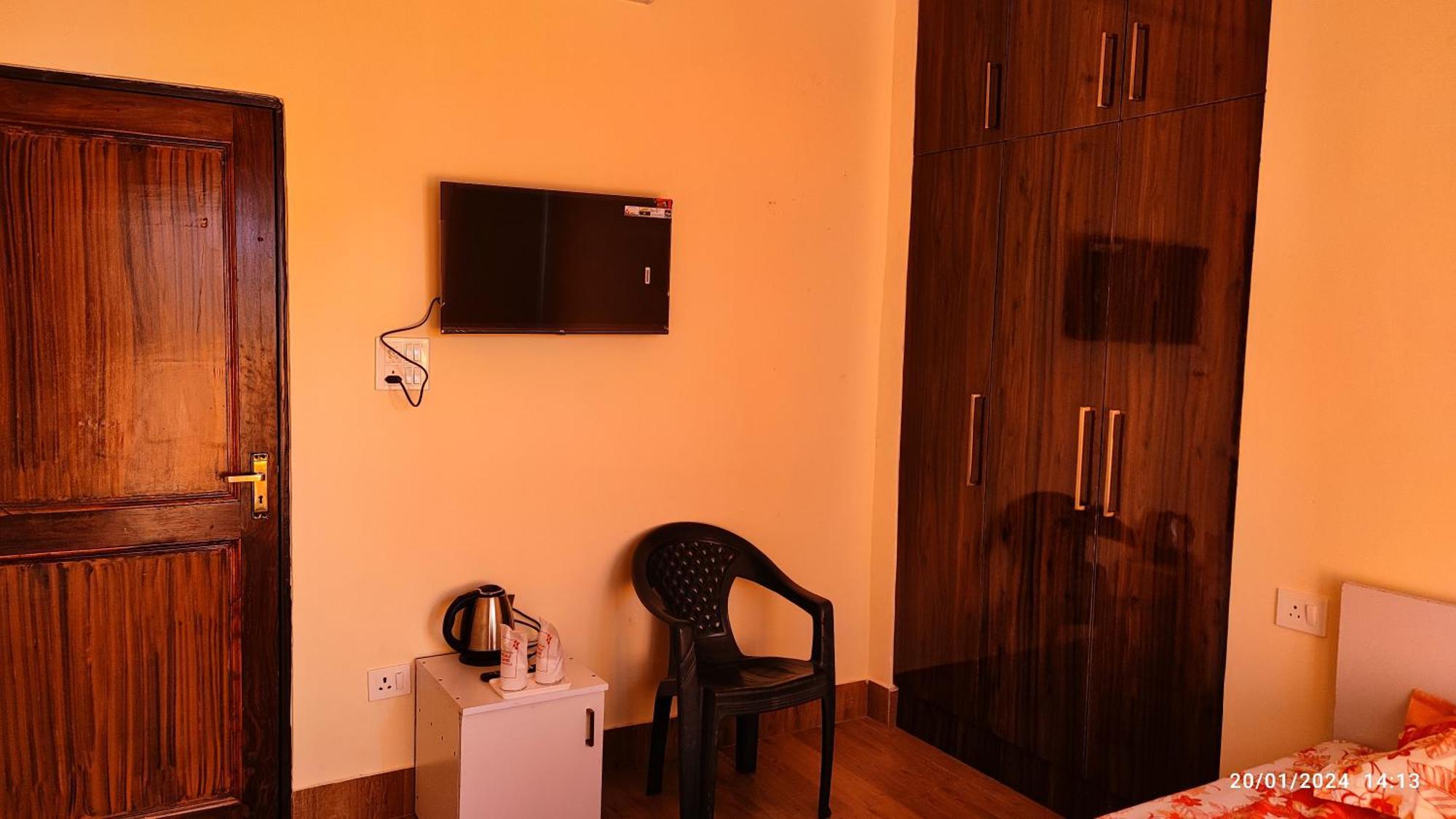 Homestay Host Labs - Premium View