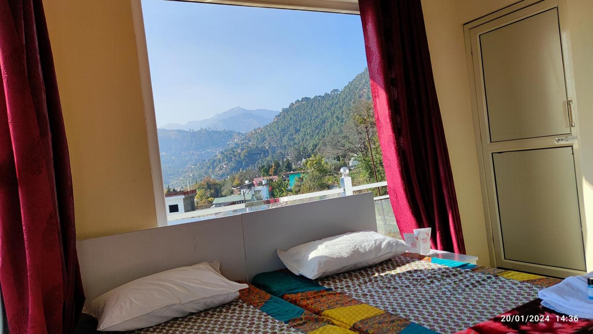 Host Labs - Premium View Homestay