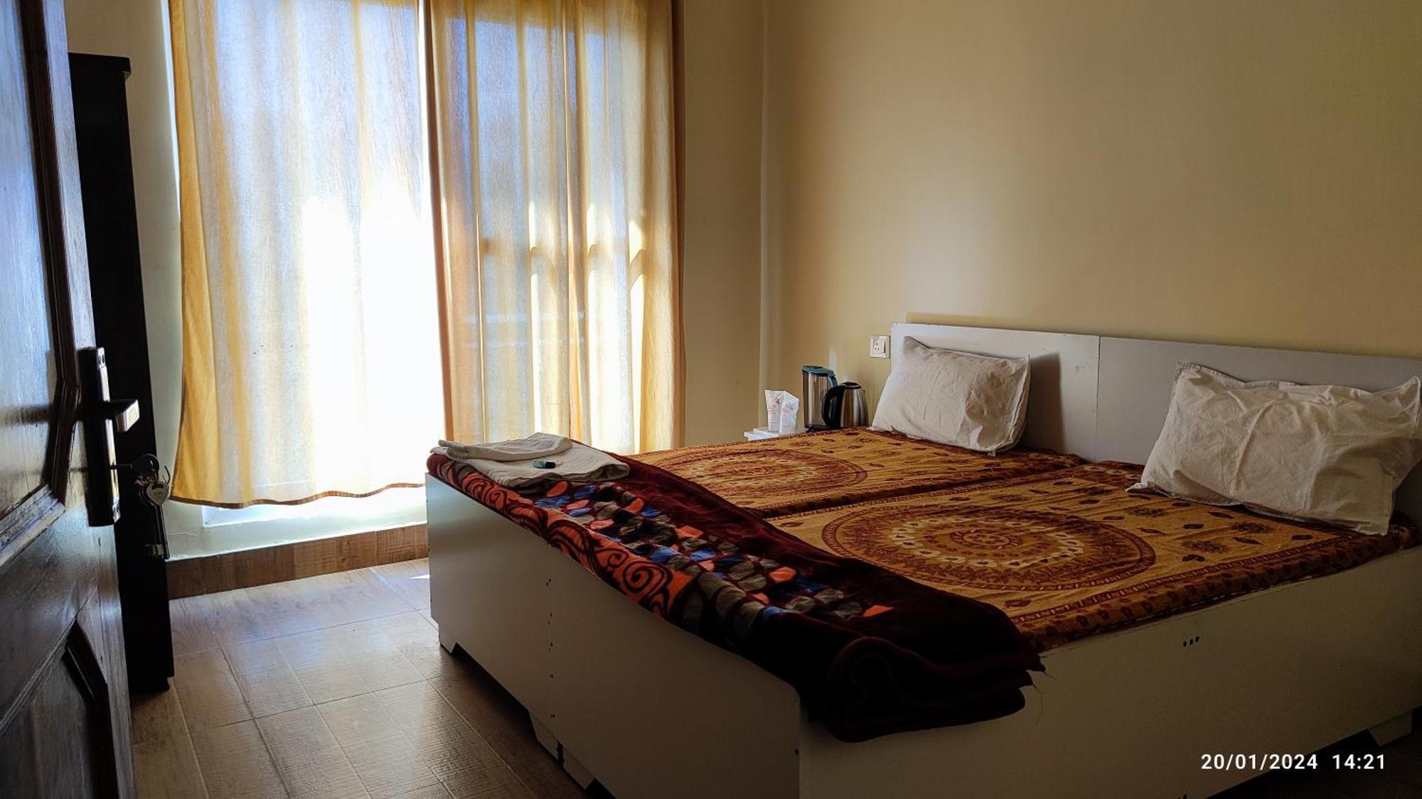 Homestay Host Labs - Premium View *