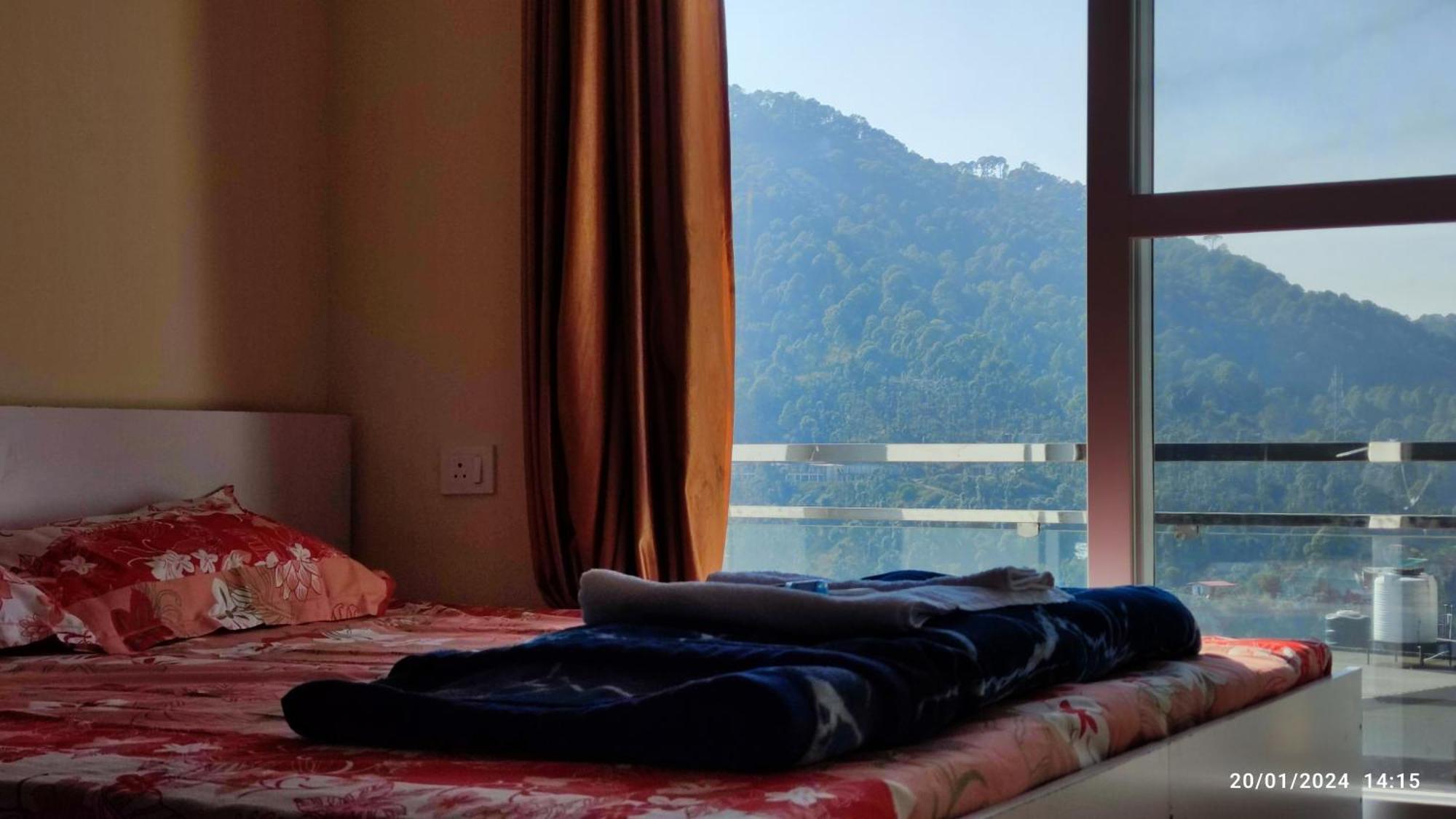 Host Labs - Premium View Homestay *