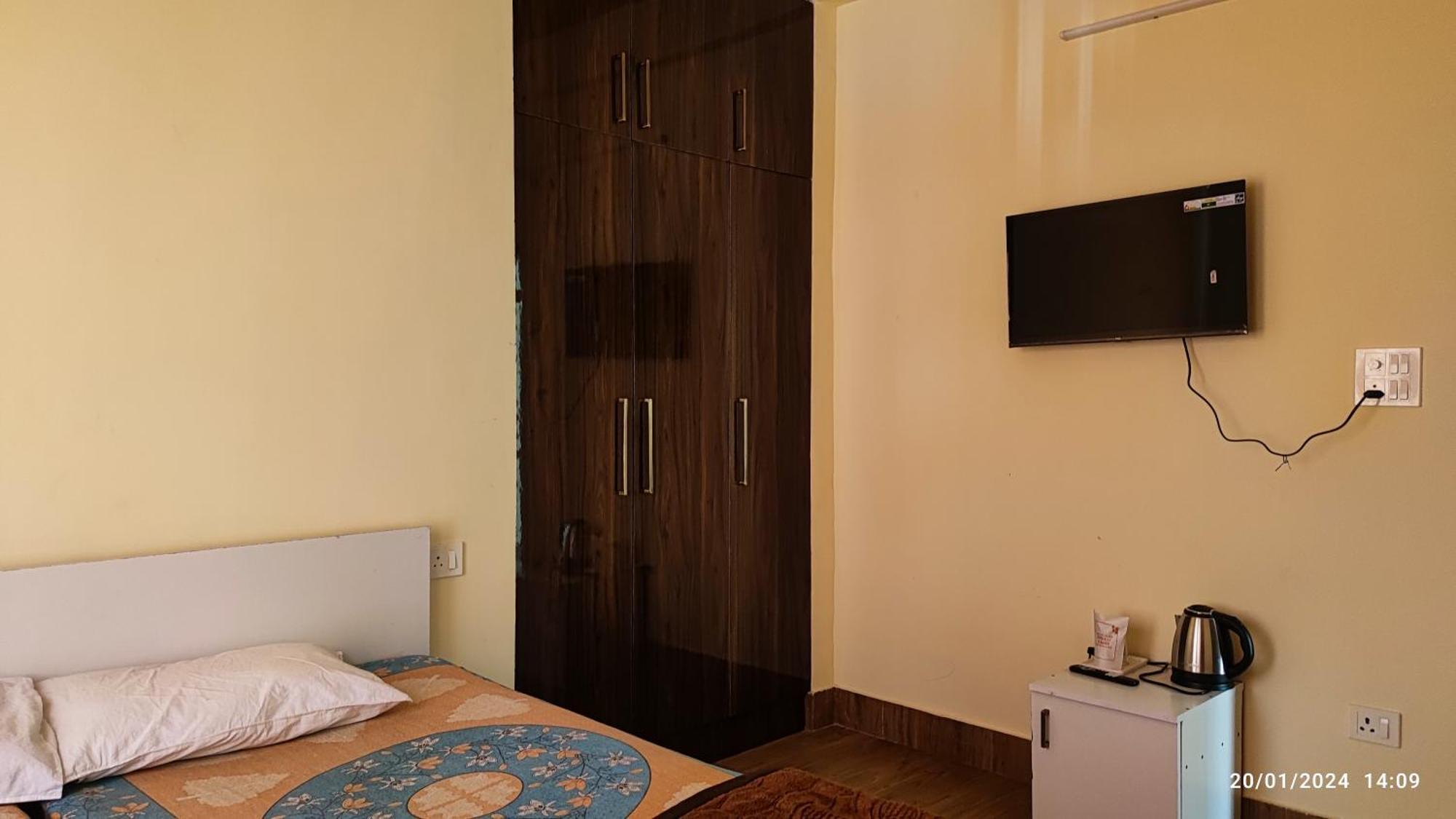 Host Labs - Premium View Homestay *