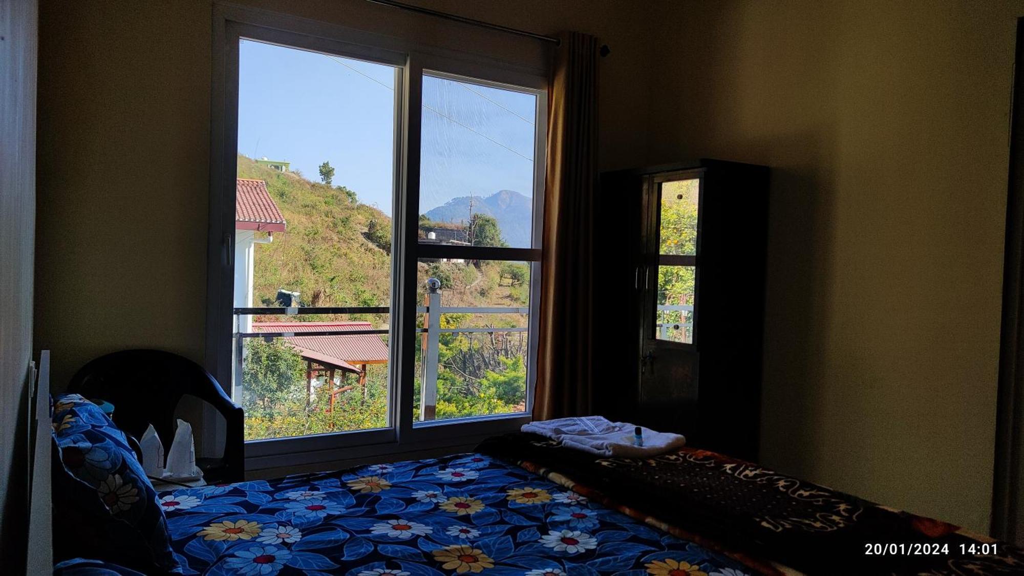 Host Labs - Premium View Homestay *