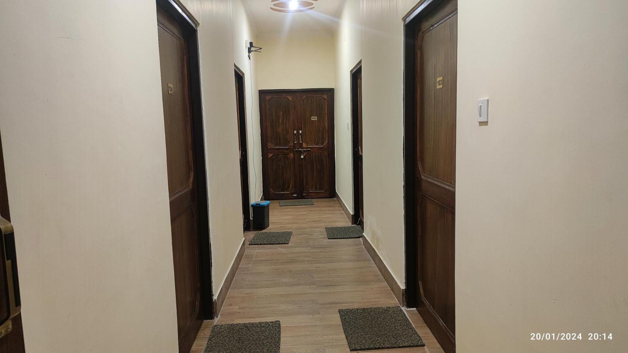 Host Labs - Premium View Homestay
