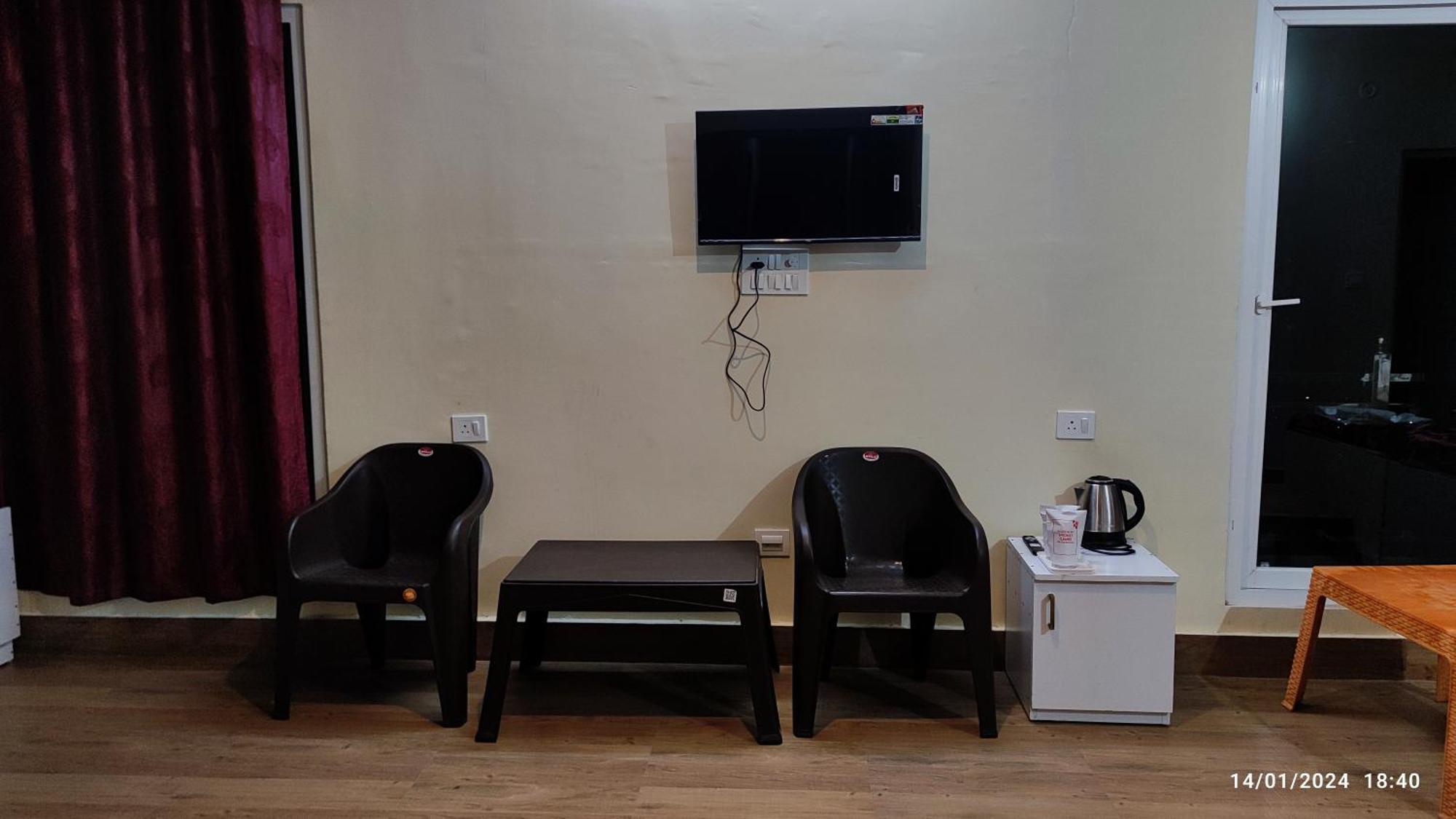 Host Labs - Premium View