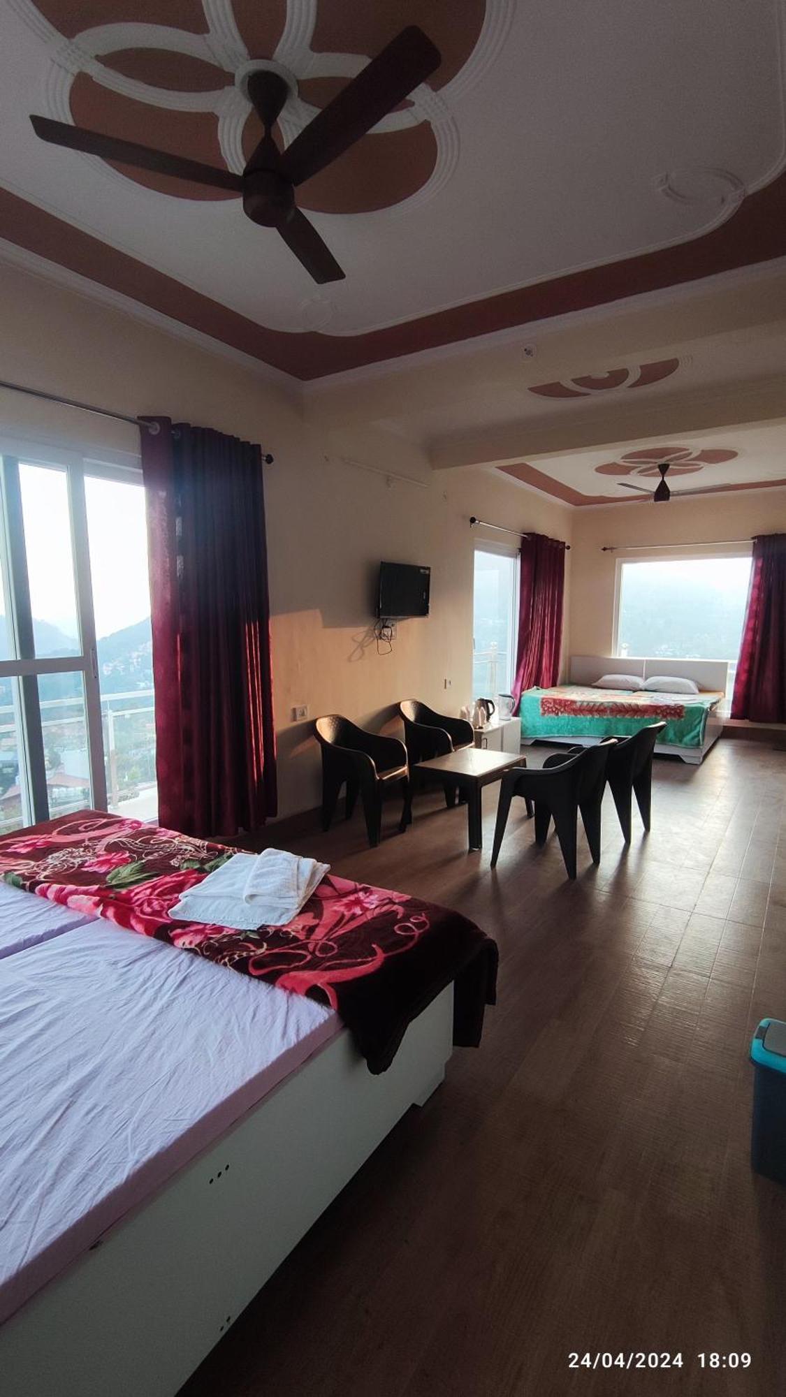 Homestay Host Labs - Premium View
