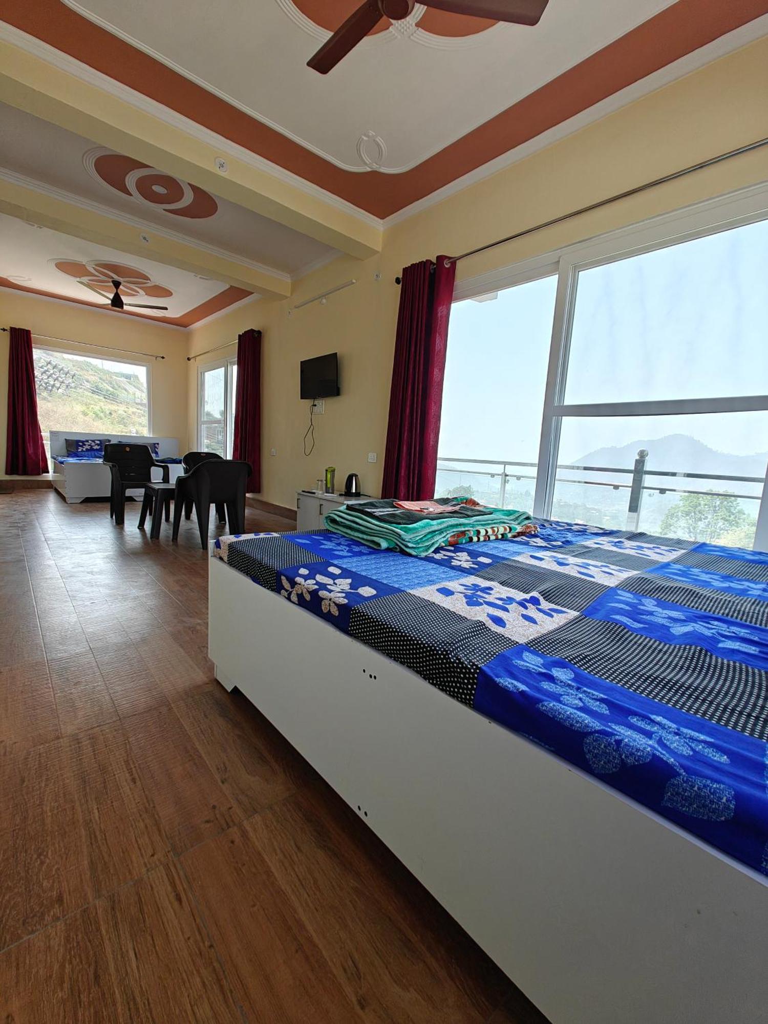 Host Labs - Premium View Homestay *